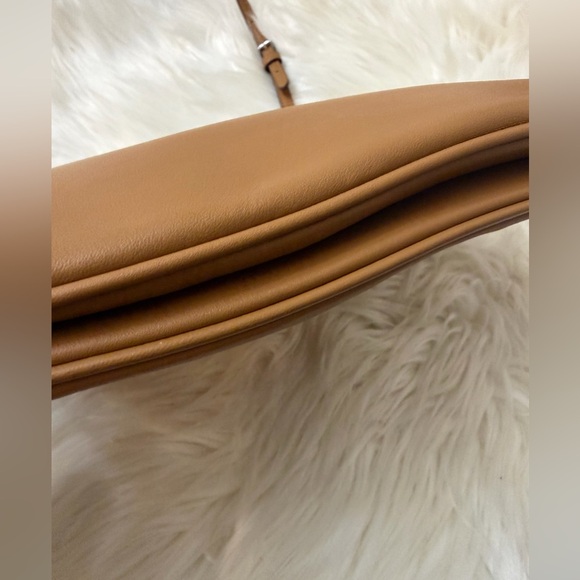 COACH Penelope Shoulder Bag Smooth Leather #C0952 Light Saddle.NWOT - Picture 4 of 13